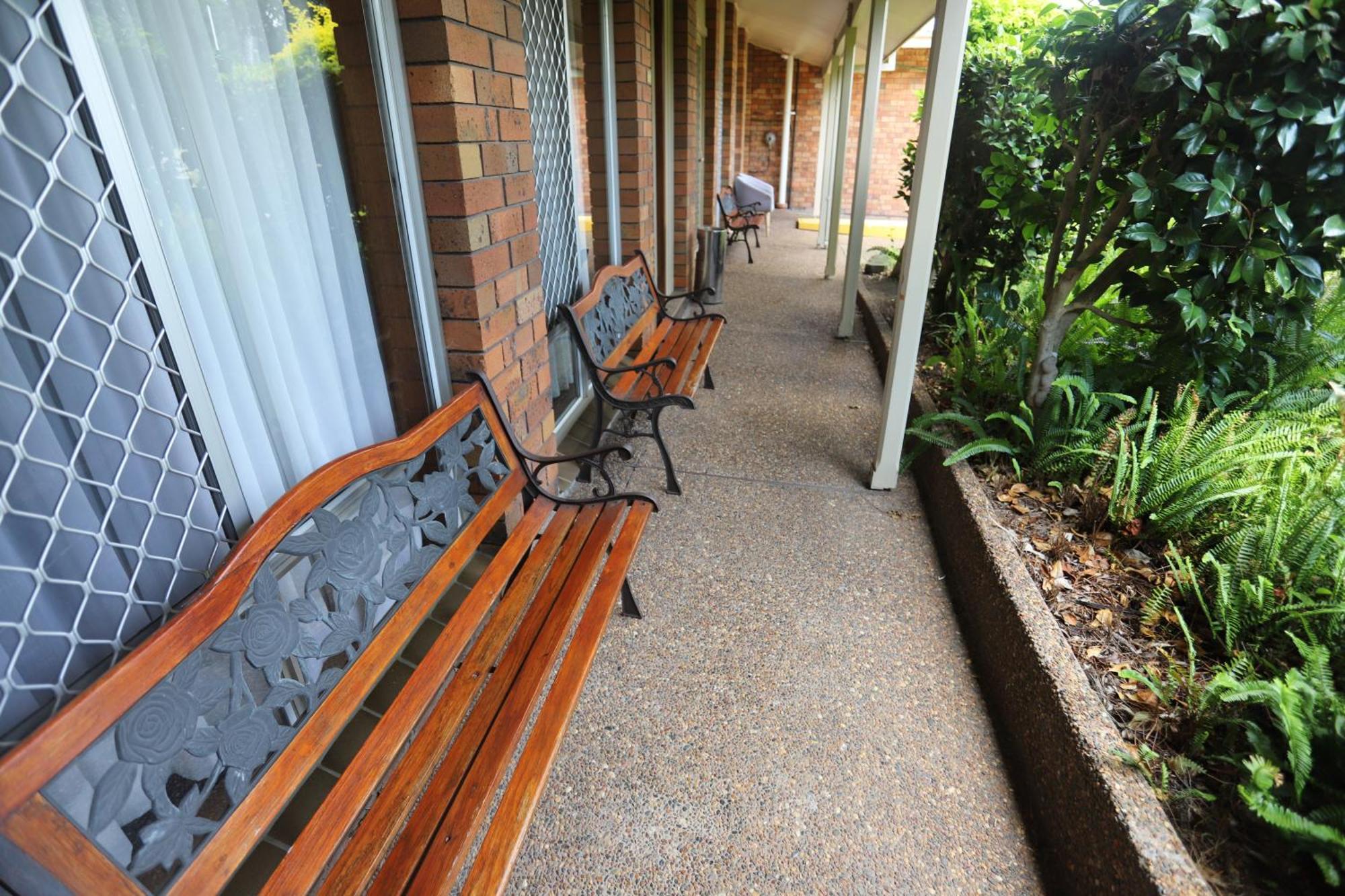 Sleepy Hill Motor Inn Raymond Terrace Bagian luar foto