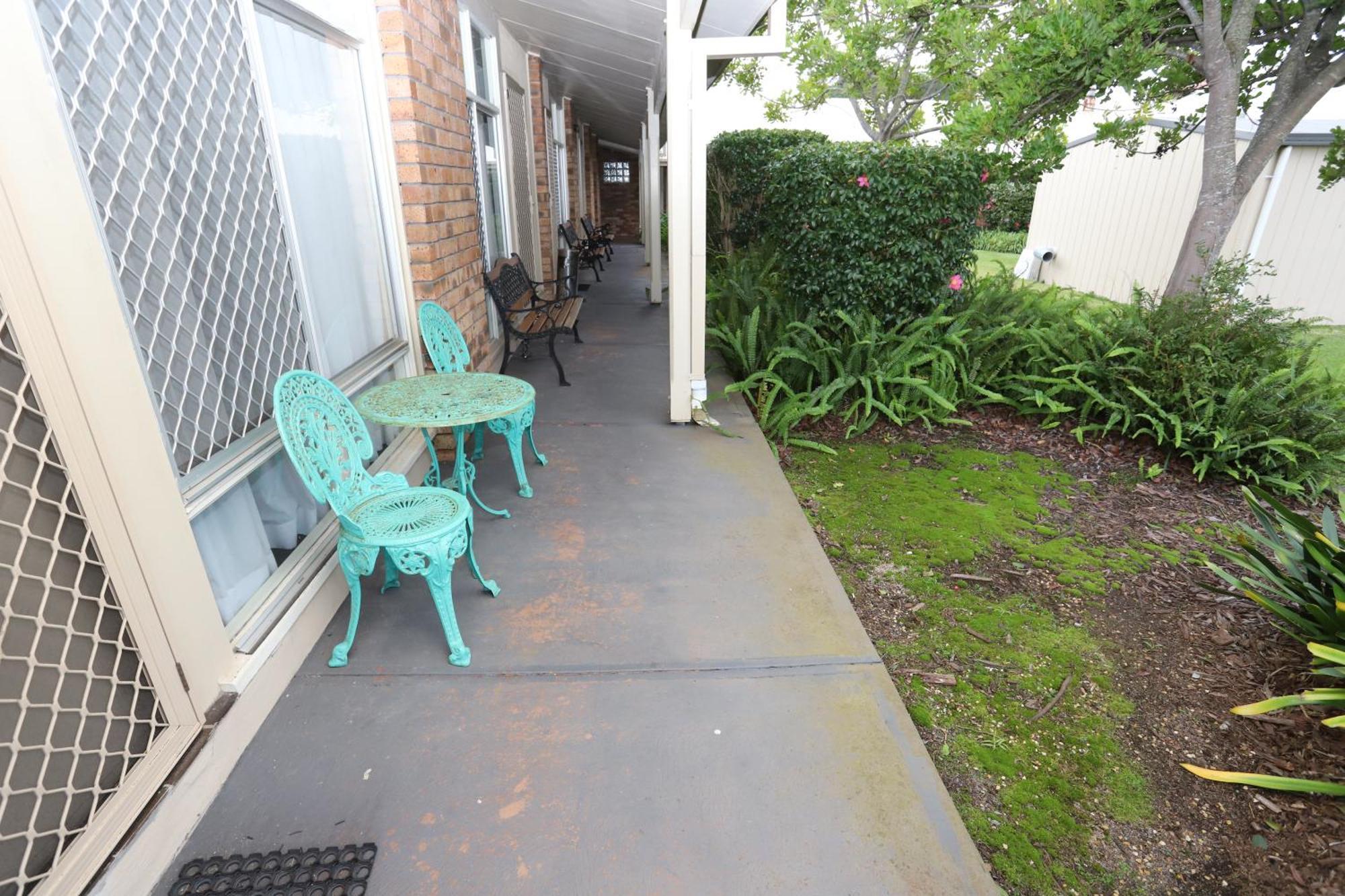 Sleepy Hill Motor Inn Raymond Terrace Bagian luar foto