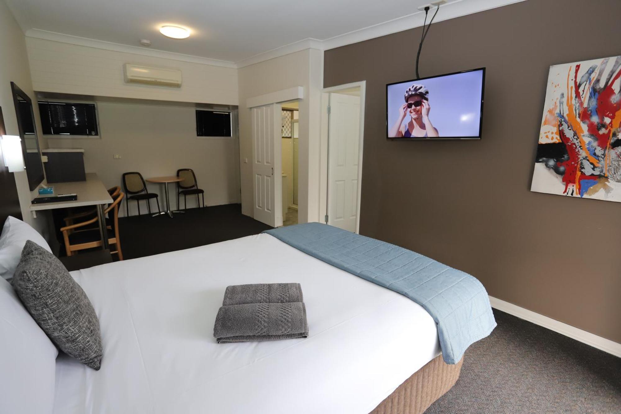Sleepy Hill Motor Inn Raymond Terrace Bagian luar foto
